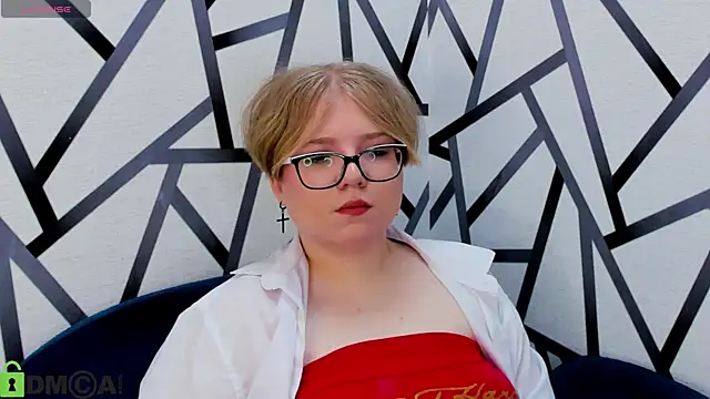 Lauraaa Smith online show from 02.10.26