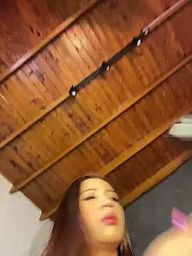 Pushaina  1 online show from 04.11.26