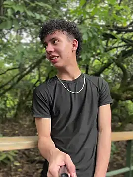 Snapshot of yoursexyjose chatting on 03.10.26 yoursexyjose online show from 03.10.26