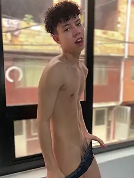 Snapshot of yoursexyjose chatting on 05.22.26 yoursexyjose online show from 05.22.26