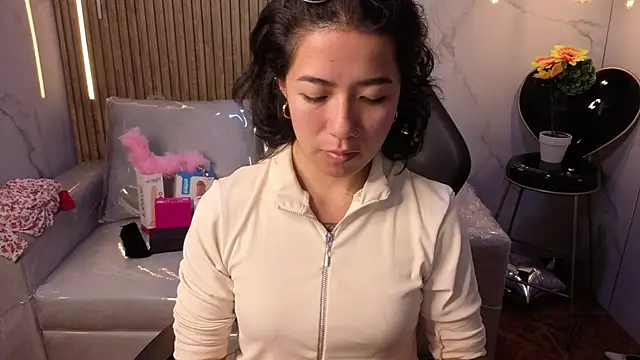 Lynn turner online show from 02.25.26