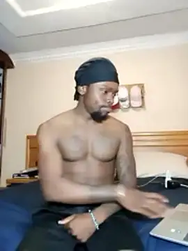 Snapshot of -HIIM- chatting on 02.19.26 -HIIM- online show from 02.19.26