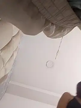 CleoFoxx  online show from 04.12.26