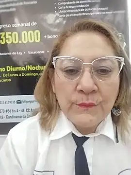 Snapshot of JULIETA_21- chatting on 05.26.26 JULIETA 21- online show from 05.26.26