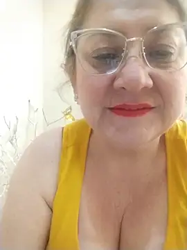 Snapshot of JULIETA_21- chatting on 06.29.26 JULIETA 21- online show from 06.29.26
