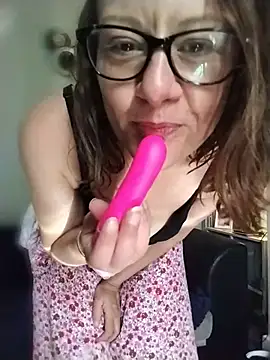 Snapshot of Sexycaylaxxxx chatting on 05.25.26 Sexycaylaxxxx online show from 05.25.26