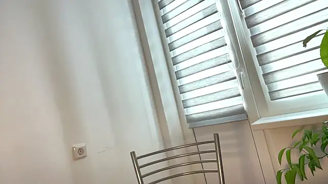 Snapshot of Sarahsolara chatting on 02.14.26 Sarahsolara online show from 02.14.26