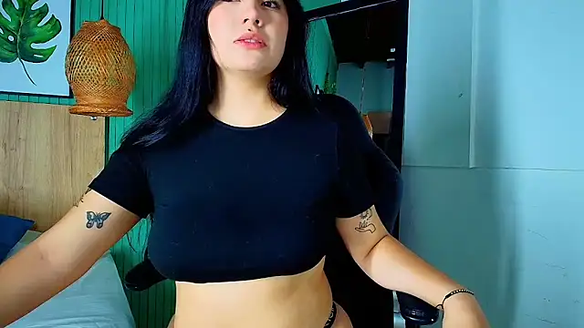 Snapshot of eliza_pink24 chatting on 04.12.26 eliza pink24 online show from 04.12.26