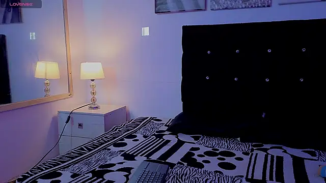 Zoe-yanin online show from 02.27.26