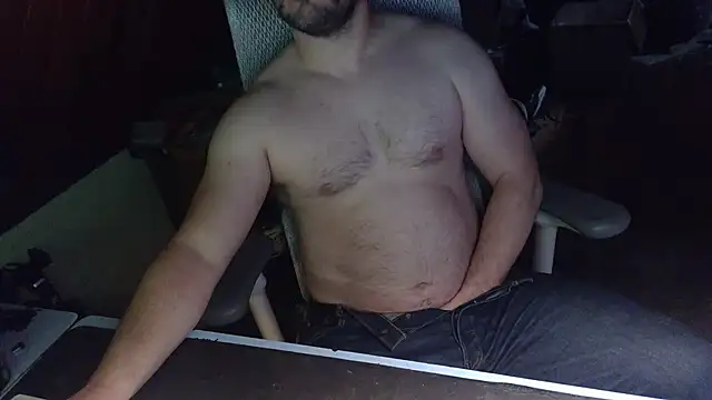 under the desk40 online show from 04.23.26