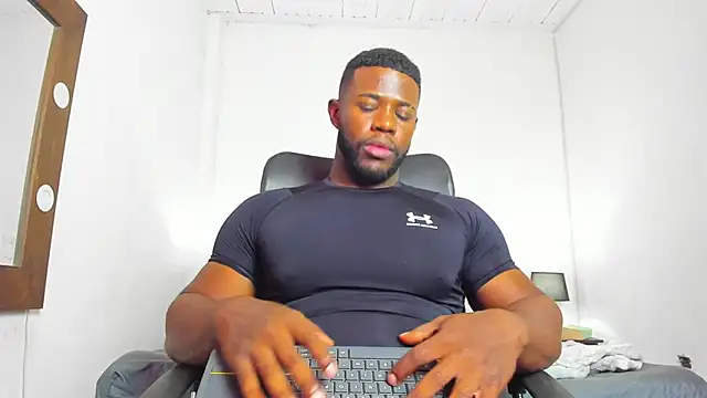 James McBoy online show from 02.18.26