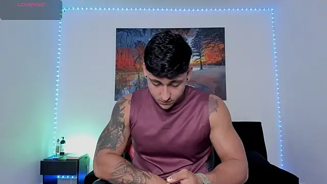 Snapshot of ryanwhite3 chatting on 02.09.26 ryanwhite3 online show from 02.09.26