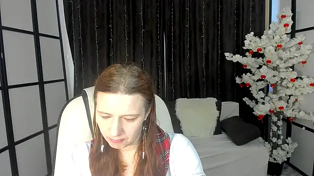 Snapshot of Kathrine_Meyer chatting on 04.20.26 Kathrine Meyer online show from 04.20.26