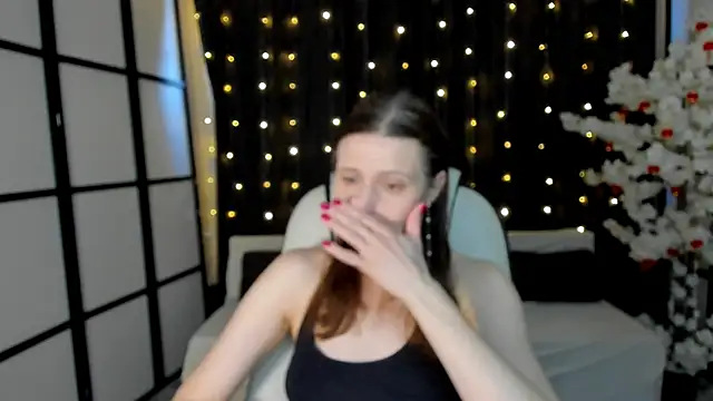 Snapshot of Kathrine_Meyer chatting on 04.28.26 Kathrine Meyer online show from 04.28.26