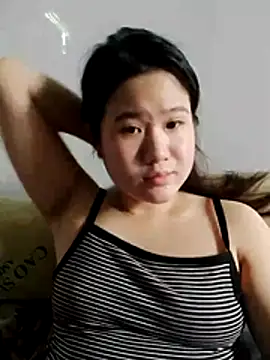 Snapshot of Baby-sweetboobs20 chatting on 05.25.26 Baby-sweetboobs20 online show from 05.25.26
