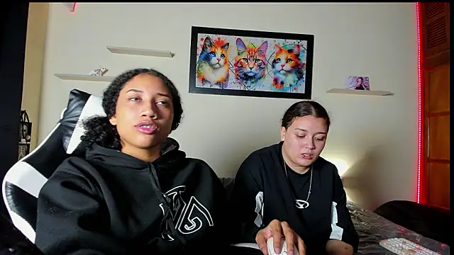 meredit cris23 online show from 02.15.26