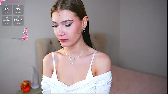 Snapshot of Emily_Cesoni chatting on 02.19.26 Emily Cesoni online show from 02.19.26