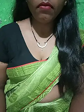 Snapshot of Parul-009 chatting on 05.12.26 Parul-009 online show from 05.12.26