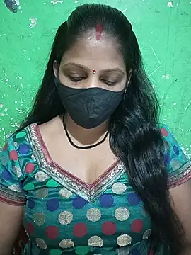 Snapshot of Parul-009 chatting on 05.20.26 Parul-009 online show from 05.20.26
