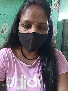 Snapshot of Parul-009 chatting on 05.26.26 Parul-009 online show from 05.26.26