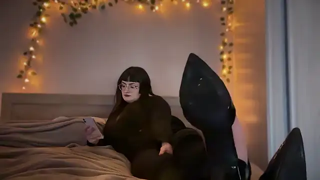 GoddessOdessa online show from 02.04.26