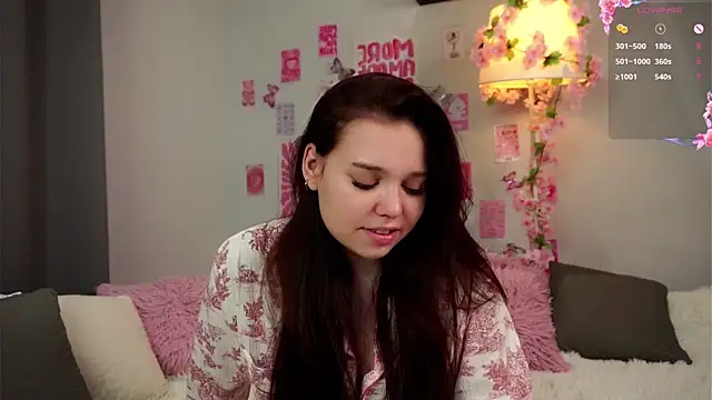 Snapshot of ManyMercuri chatting on 02.20.26 ManyMercuri online show from 02.20.26