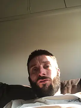 pezzerb7 online show from 06.30.26