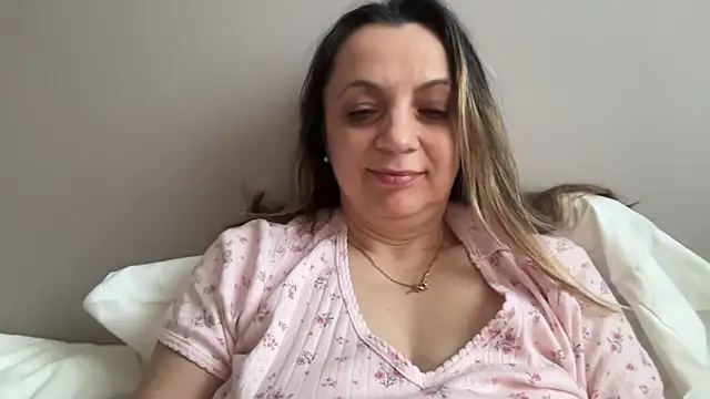 Snapshot of ShyFlameLive chatting on 02.28.26 ShyFlameLive online show from 02.28.26