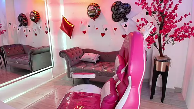 Snapshot of Zoe_18T chatting on 02.17.26 Zoe 18T online show from 02.17.26