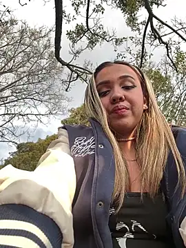 AryMoonxxx online show from 02.14.26