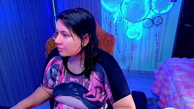 Snapshot of ALIS_E_G chatting on 02.07.26 ALIS E G online show from 02.07.26