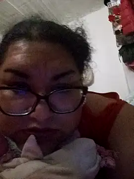 Snapshot of Danavane22 chatting on 03.22.26 Danavane22 online show from 03.22.26