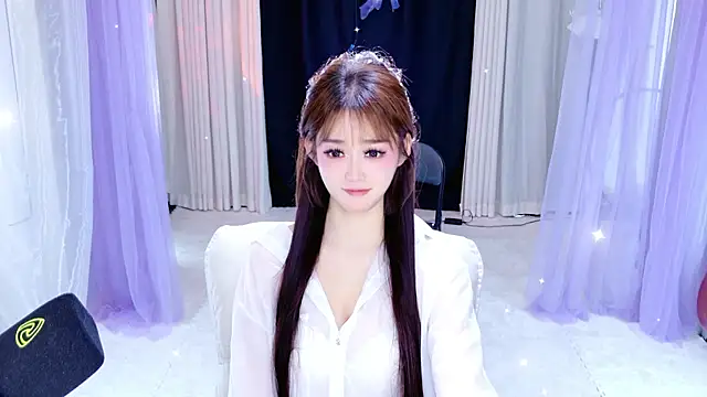 Snapshot of Dancer_Lucky-Nini chatting on 04.11.26 Dancer Lucky-Nini online show from 04.11.26