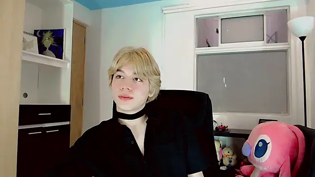 Snapshot of duvisex19 chatting on 04.28.26 duvisex19 online show from 04.28.26