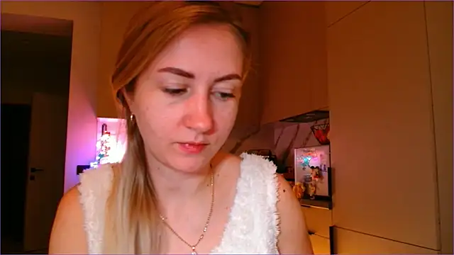 BluueSilk online show from 02.12.26