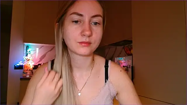 BluueSilk online show from 02.18.26