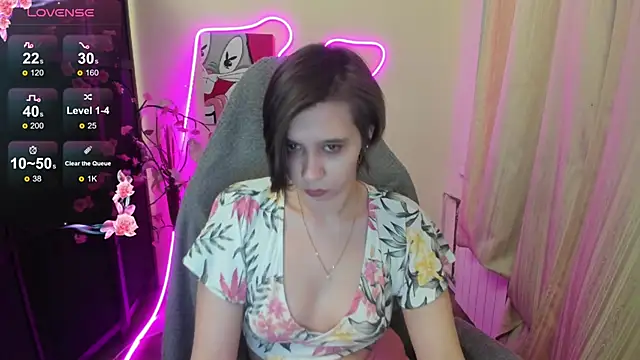 Scarlet Sirenn online show from 02.21.26