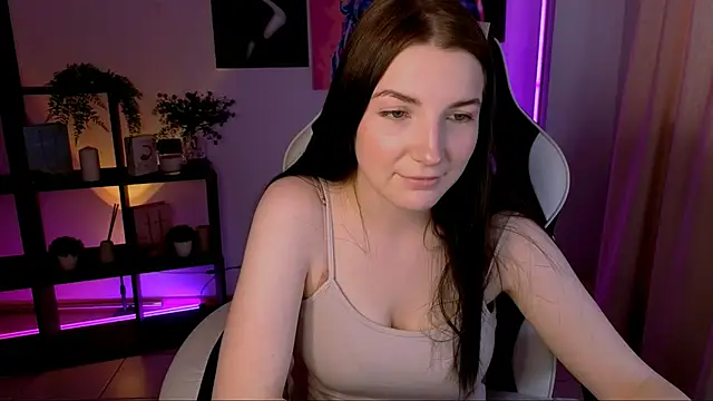 AliceChanel online show from 04.17.26