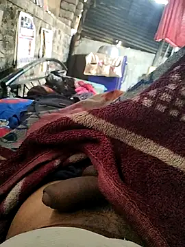 Snapshot of crazyxy12 chatting on 02.21.26 crazyxy12 online show from 02.21.26