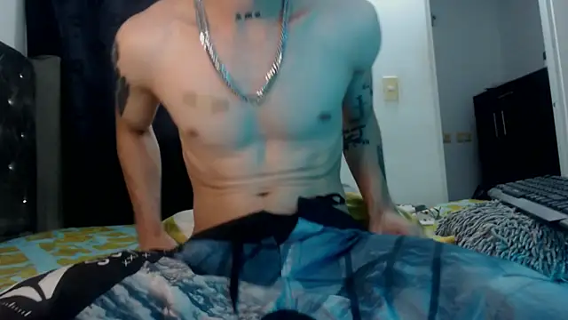 Snapshot of TylerBelfort chatting on 06.19.26 TylerBelfort online show from 06.19.26