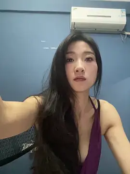 XiaoGui10 online show from 05.28.26