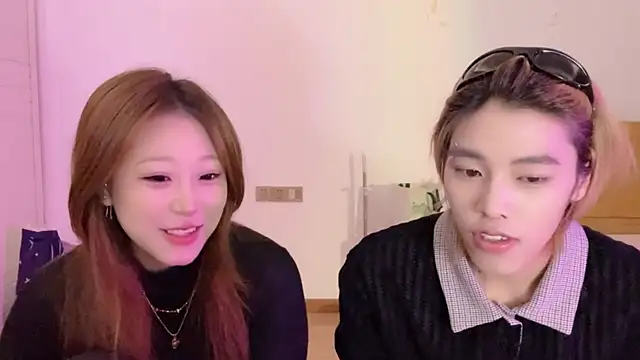 Snapshot of SM_JIAJIA_ZL chatting on 04.29.26 SM JIAJIA ZL online show from 04.29.26
