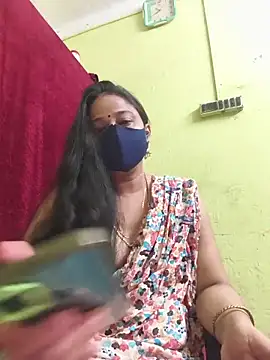 Snapshot of kashish_bhabhi chatting on 04.20.26 kashish bhabhi online show from 04.20.26