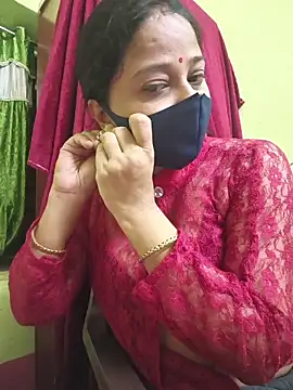Snapshot of kashish_bhabhi chatting on 04.28.26 kashish bhabhi online show from 04.28.26