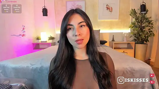 IsabellaSweet   online show from 04.15.26