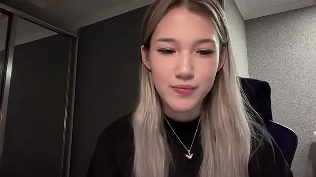 lilXdomiii online show from 02.08.26