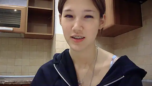Snapshot of lilXdomiii chatting on 05.23.26 lilXdomiii online show from 05.23.26