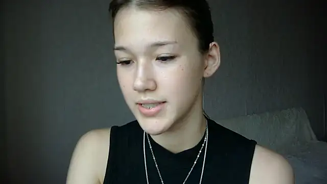 Snapshot of lilXdomiii chatting on 05.30.26 lilXdomiii online show from 05.30.26