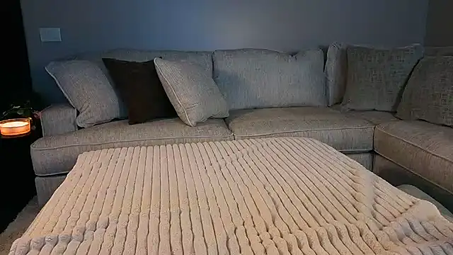 Snapshot of Hot_Wife_Amber chatting on 02.05.26 Hot Wife Amber online show from 02.05.26