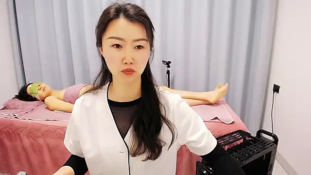 anne2026 online show from 04.14.26